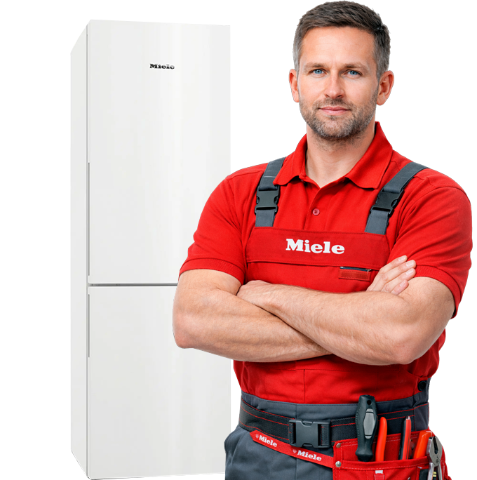 Мастер сервиса Miele и холодильник Miele
